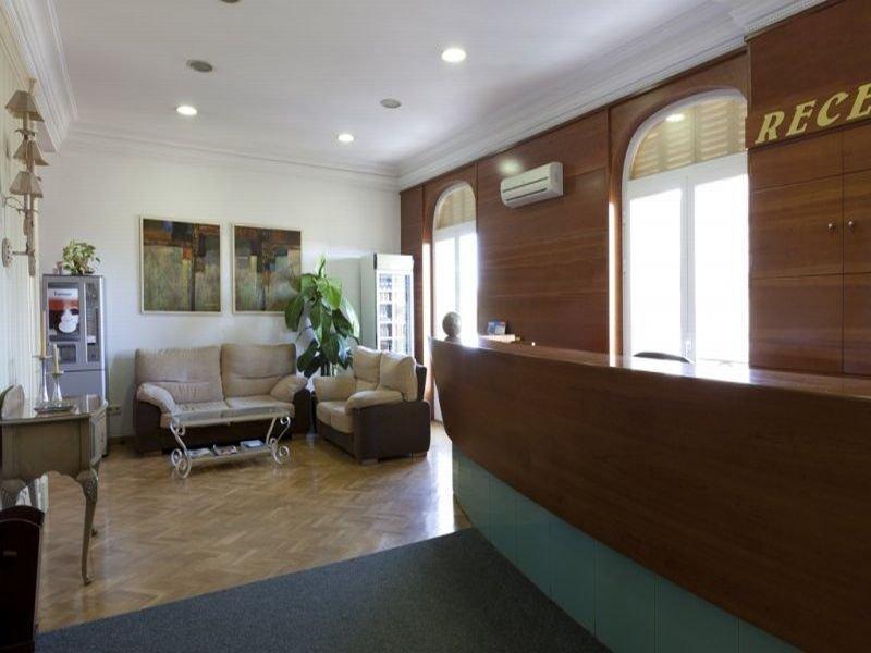 Hostal Jerez Madrid Buitenkant foto