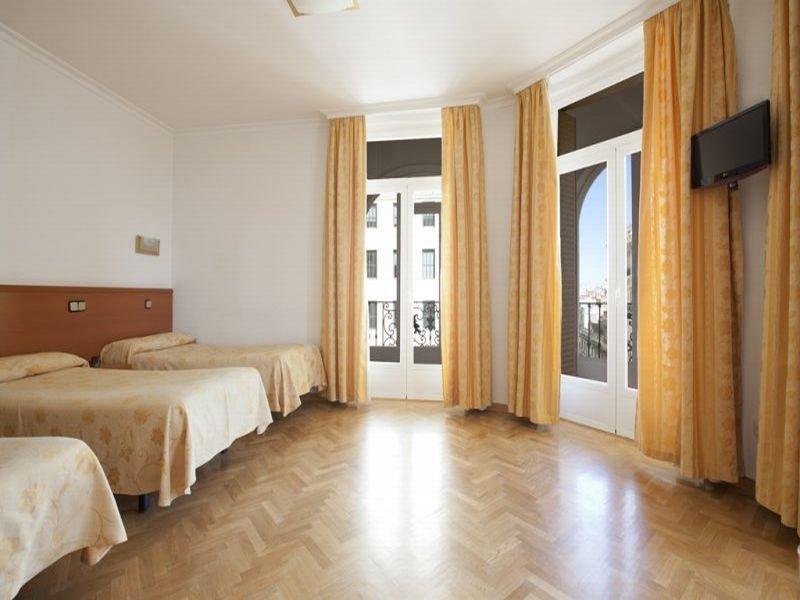 Hostal Jerez Madrid Buitenkant foto